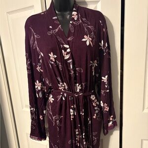 La Vie En Rose Floral Purple Robe
